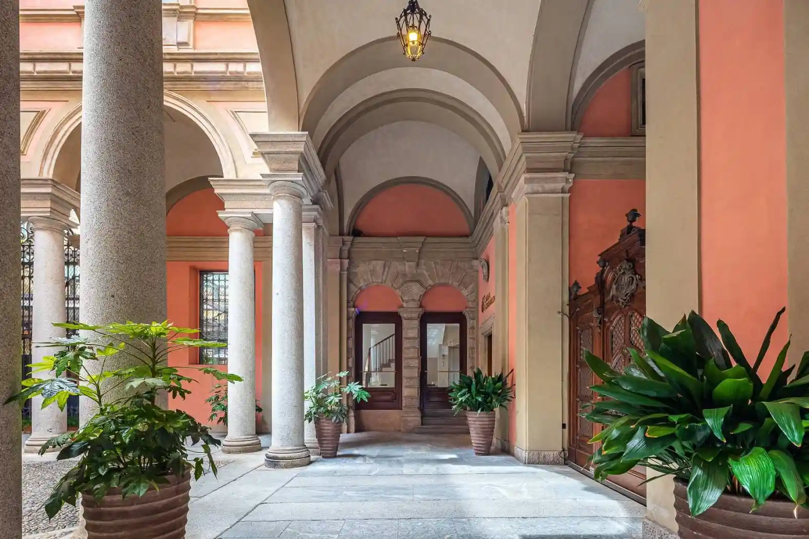 Appartamento in vendita a Milano