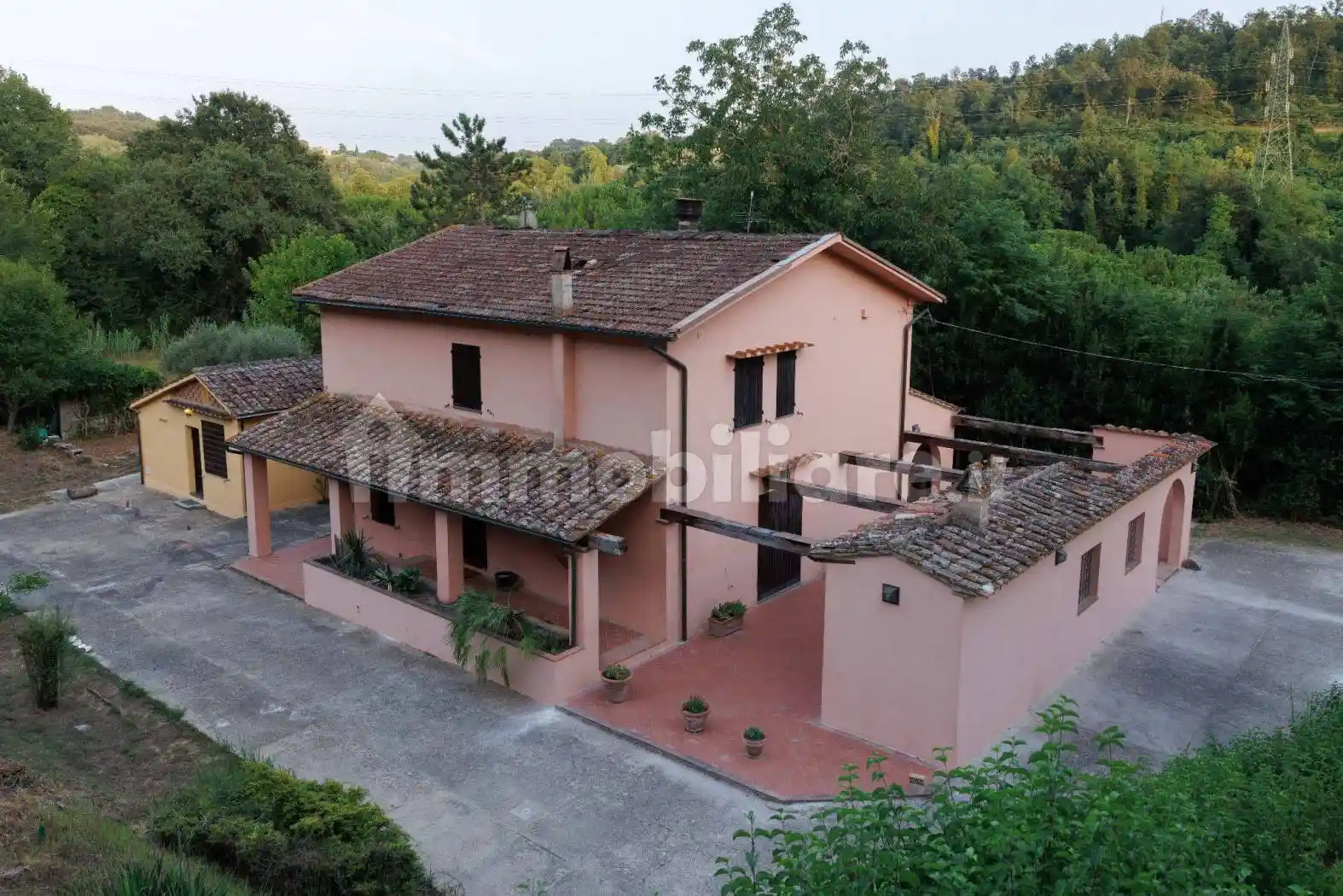 Villa in vendita a Pontedera