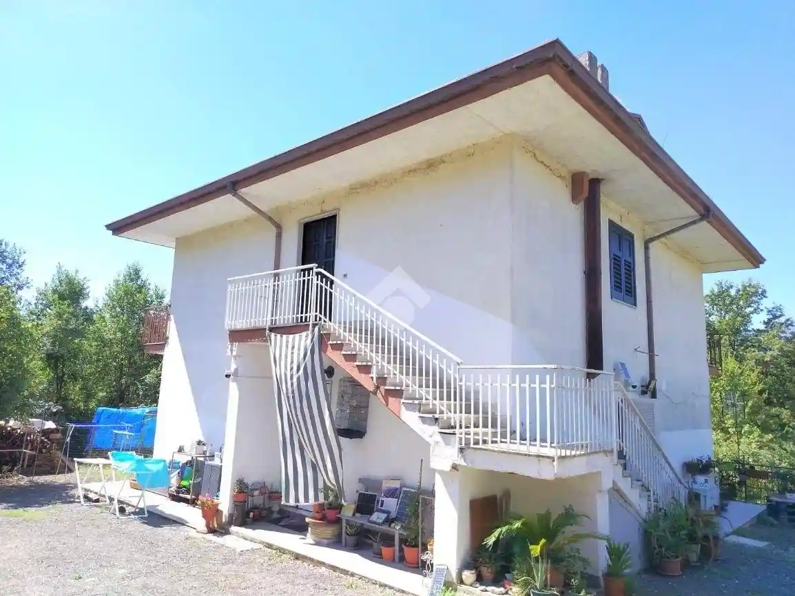 Appartamento in vendita a Manocalzati