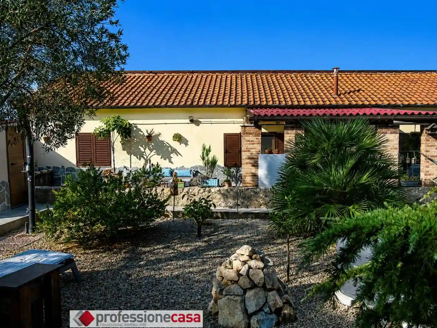Villa - foto 2