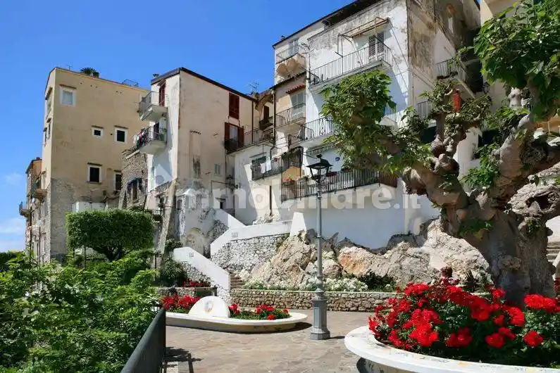 Appartamento in vendita a Sperlonga