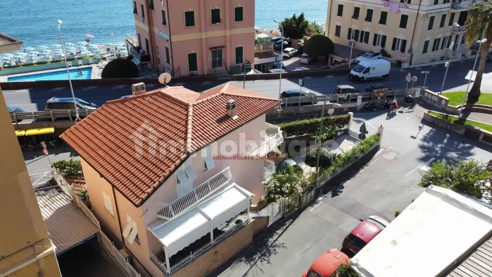 Villa in vendita a Varazze