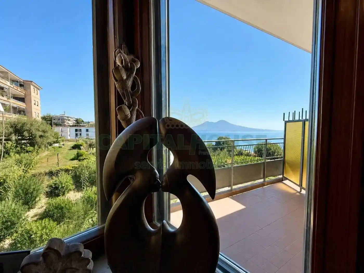Appartamento in vendita a Napoli