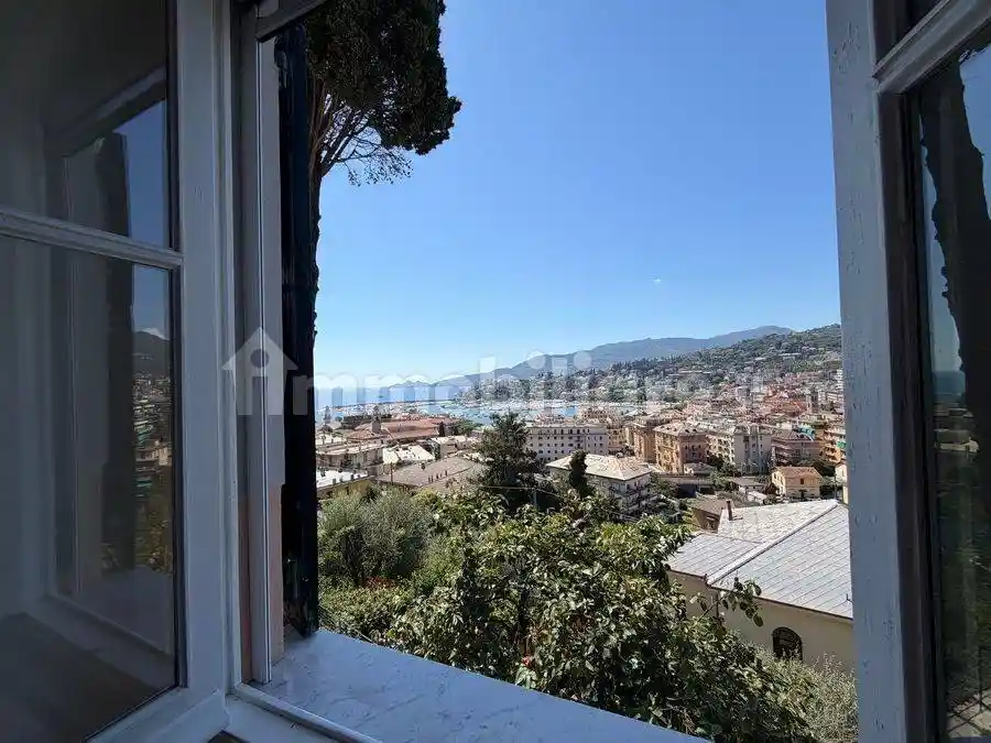 Appartamento in vendita a Rapallo