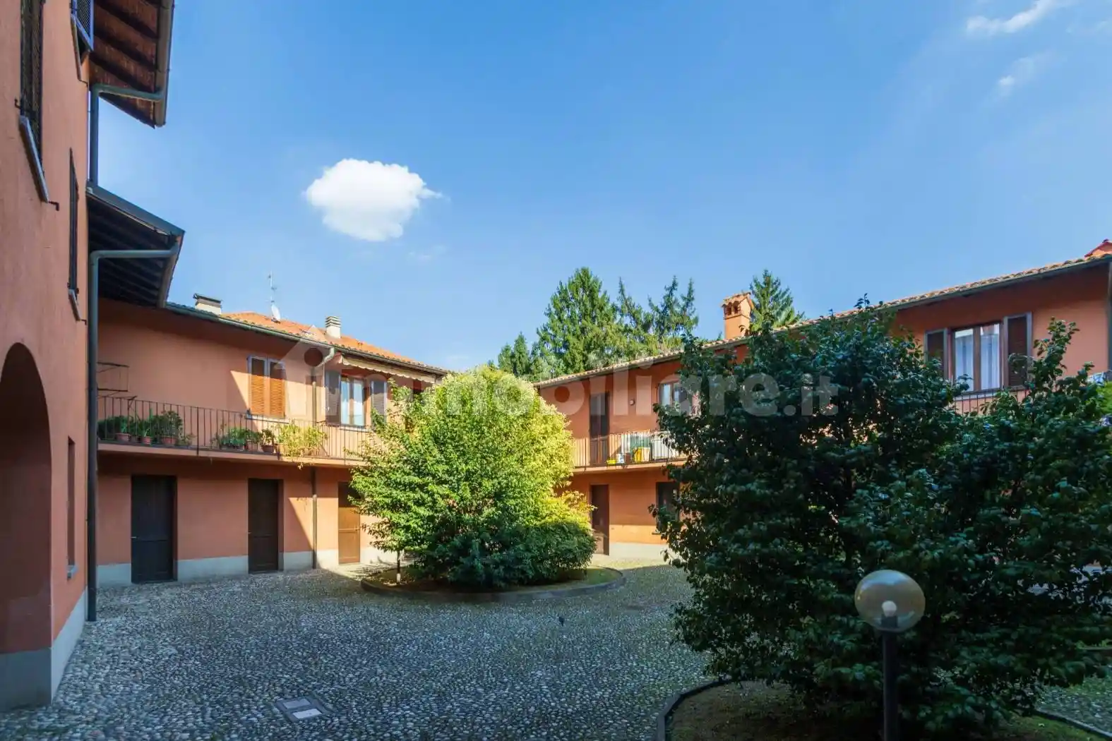 Appartamento in vendita a Cernusco Lombardone