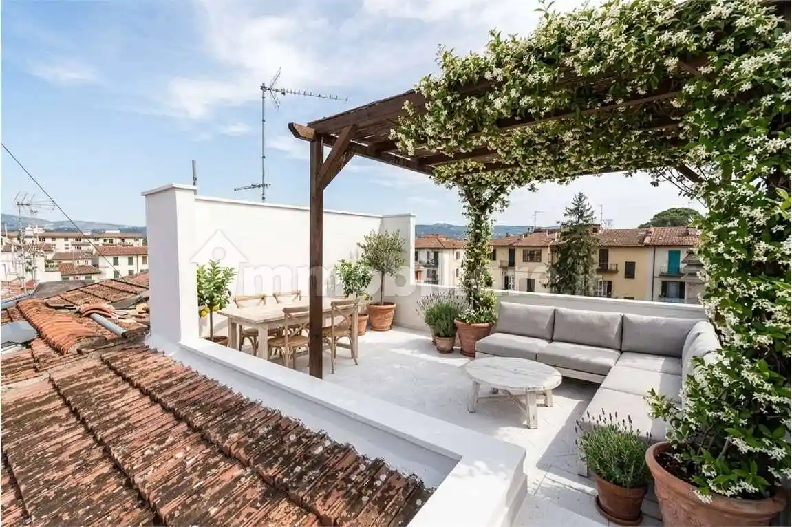 Appartamento in vendita a Firenze