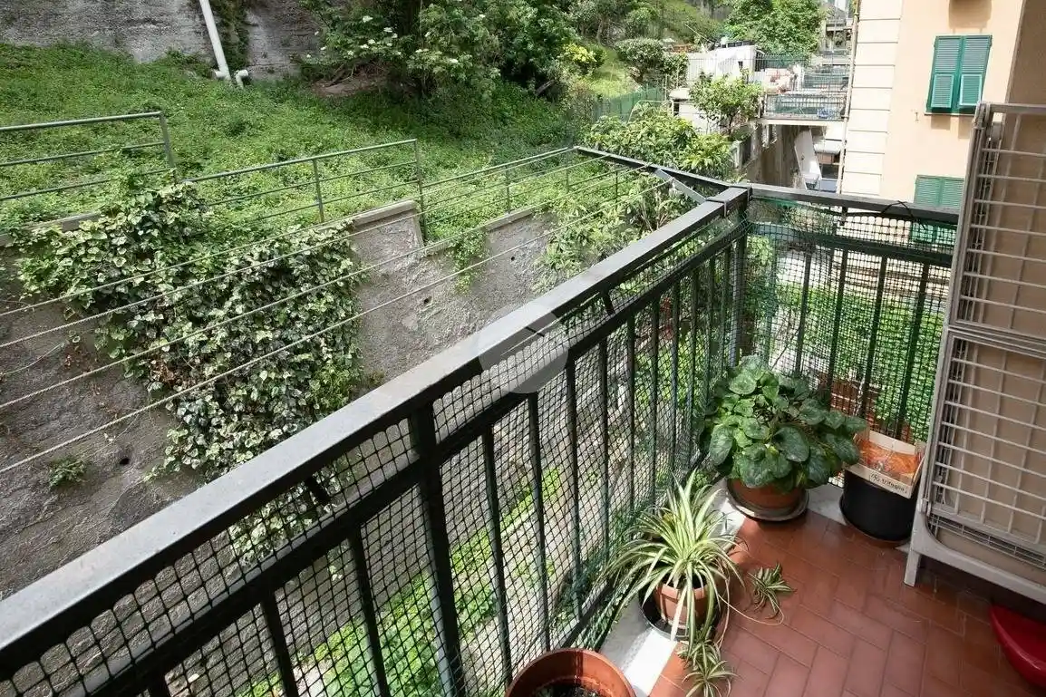 Appartamento in vendita a Genova