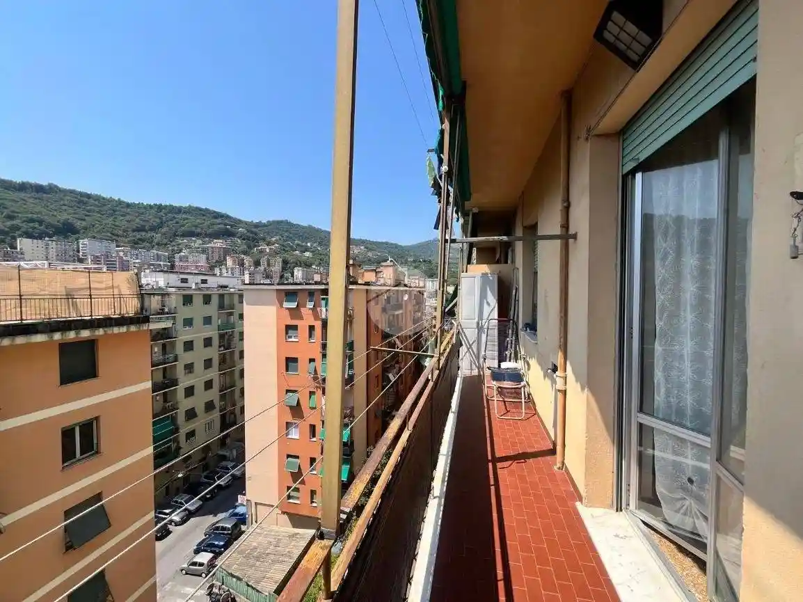 Appartamento in vendita a Genova