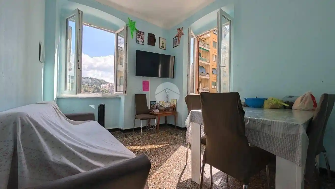 Appartamento in vendita a Genova