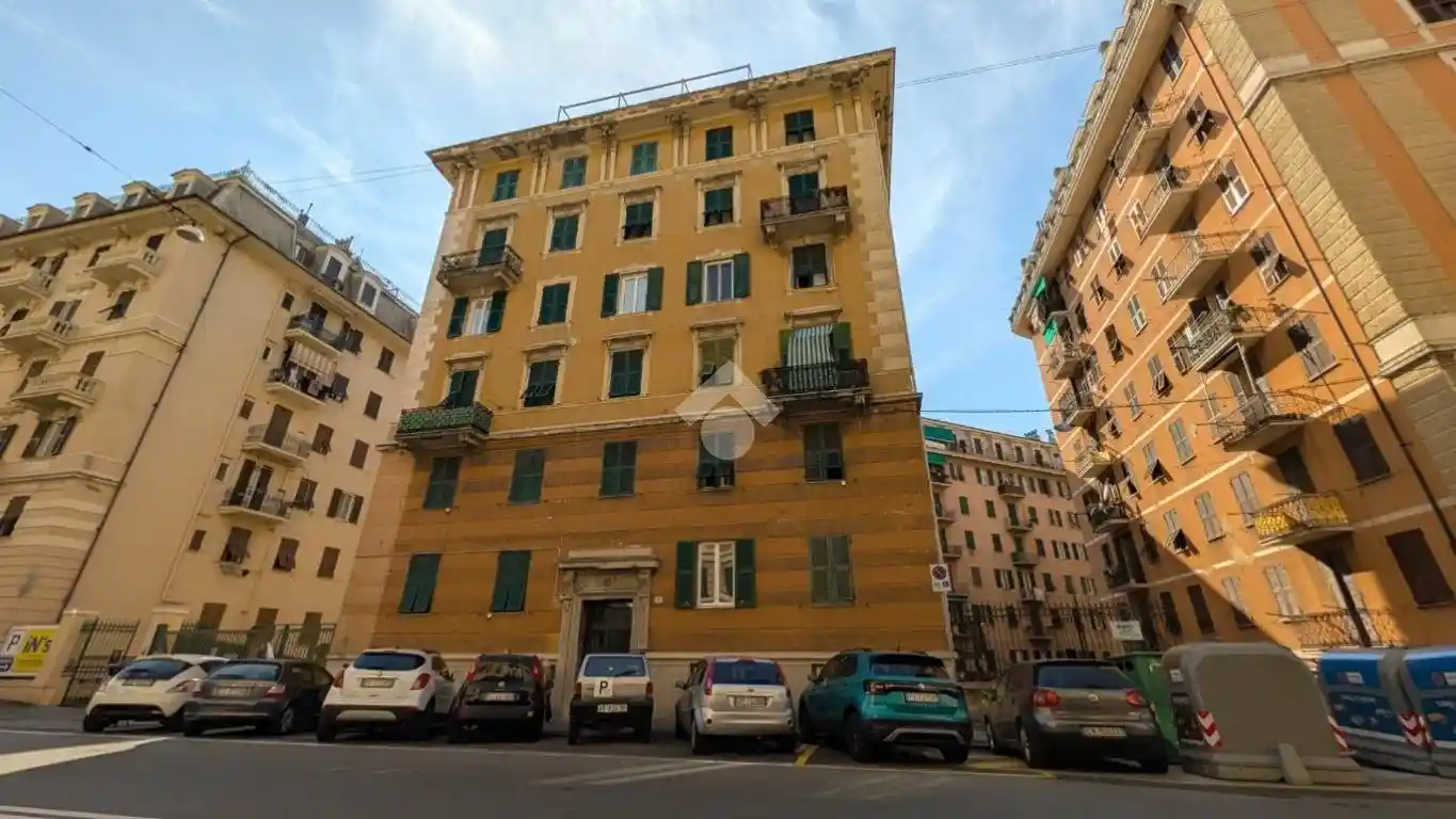 Appartamento in vendita a Genova