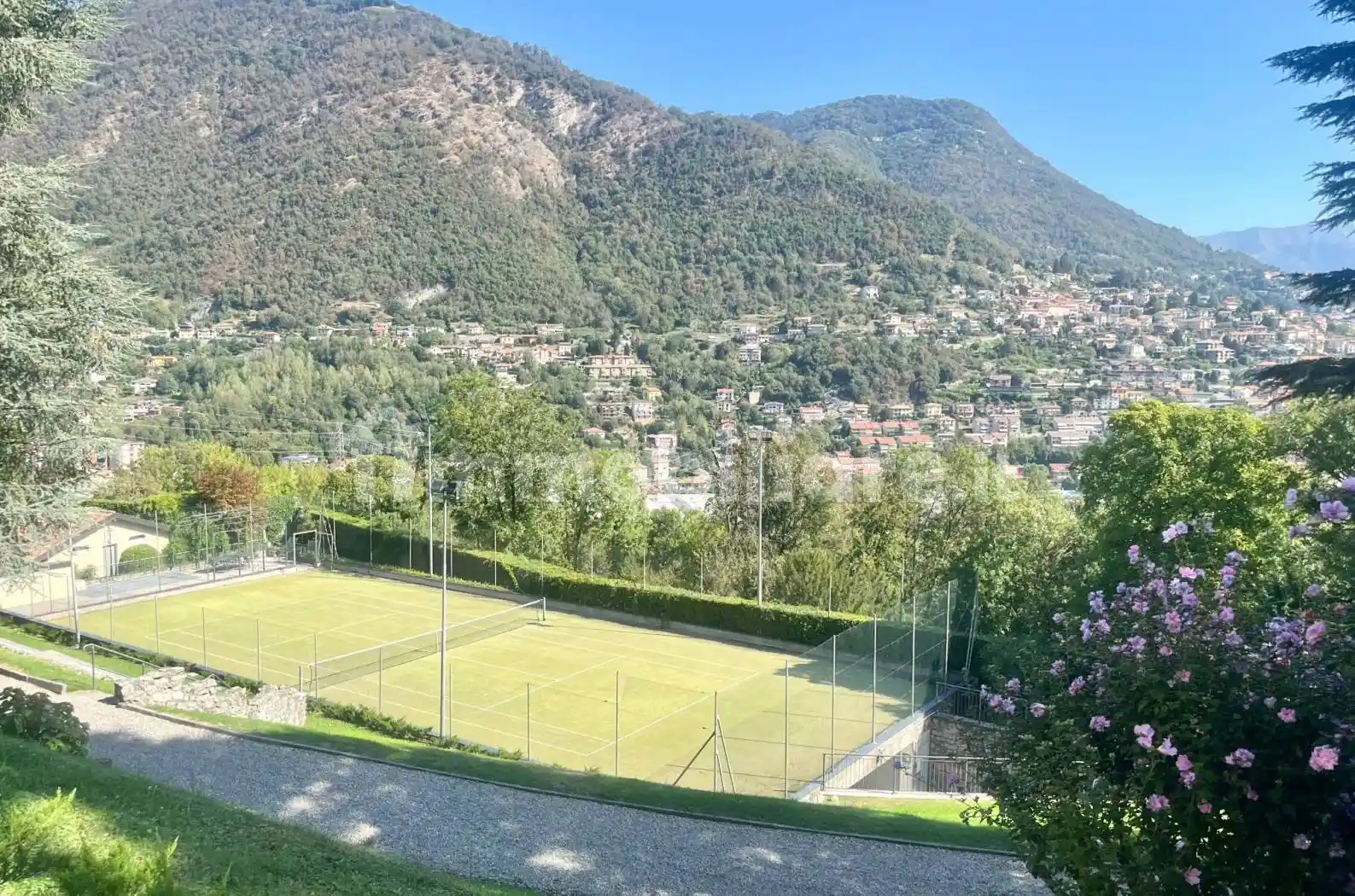 Appartamento in vendita a Como