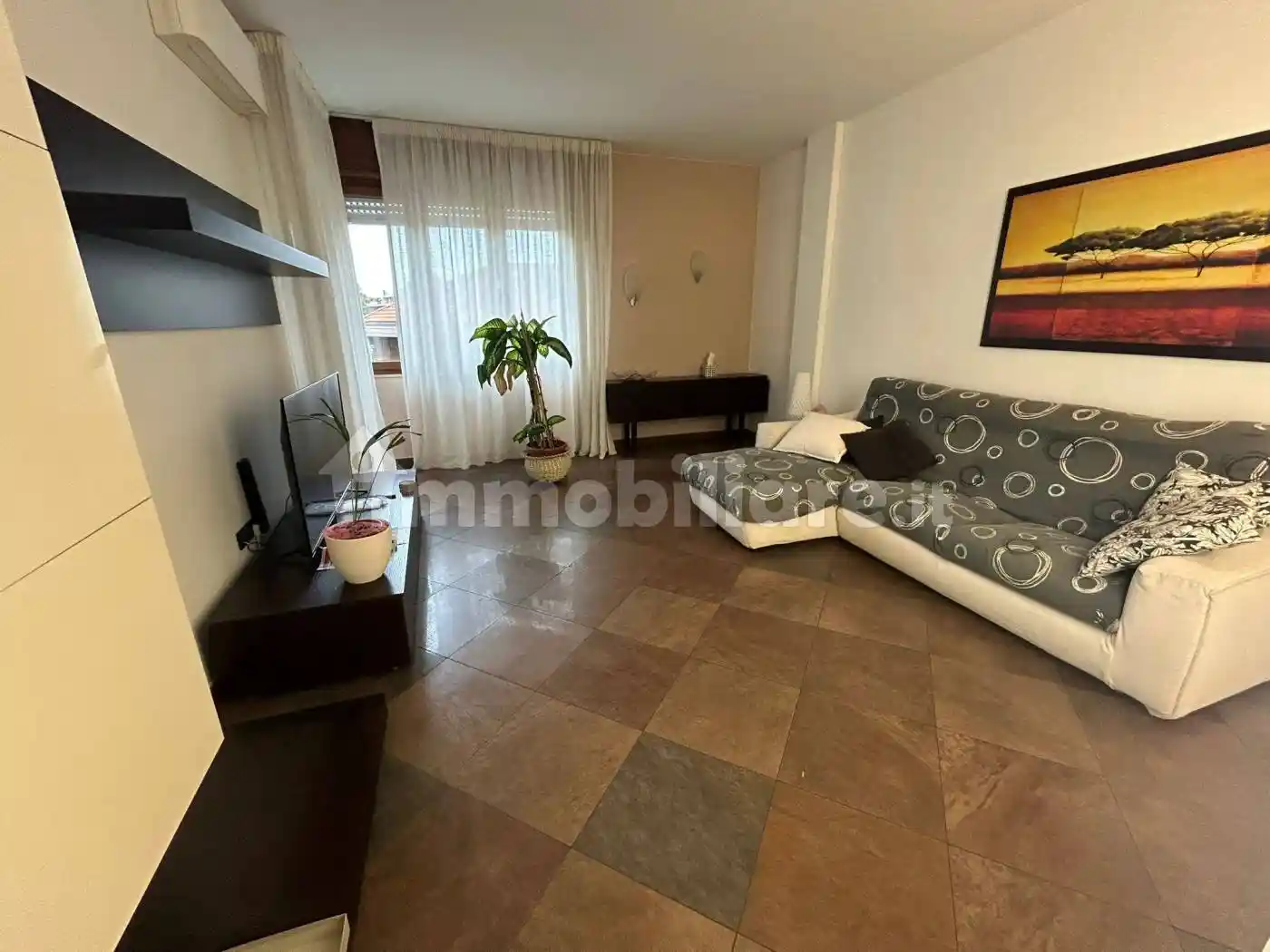 Appartamento in vendita a Modena