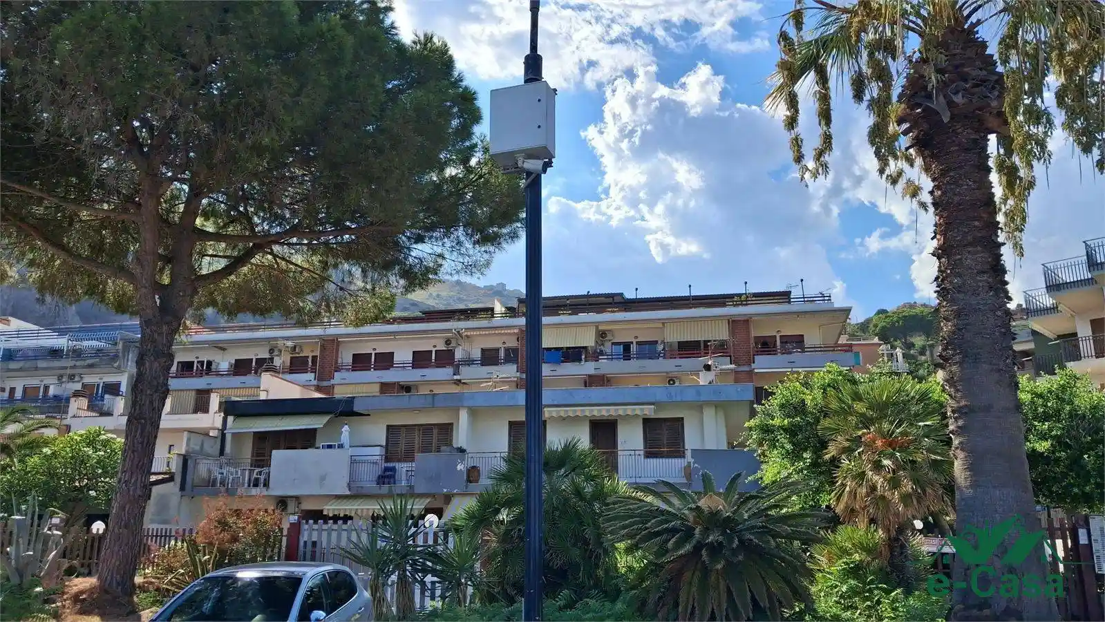Appartamento in vendita a Sant'Alessio Siculo