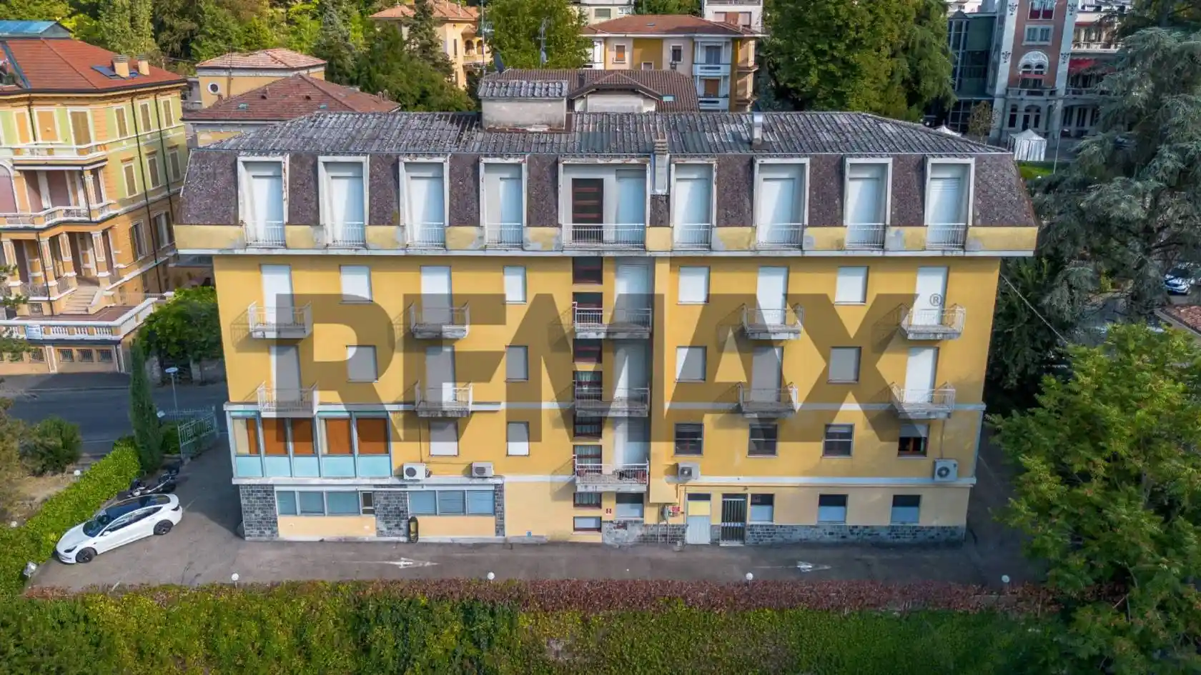 Palazzo - Edificio in vendita a Salsomaggiore Terme