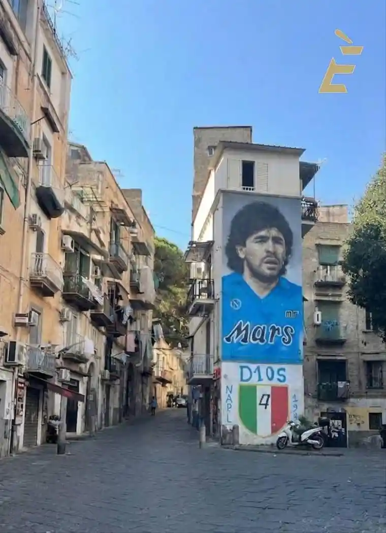 Appartamento in vendita a Napoli