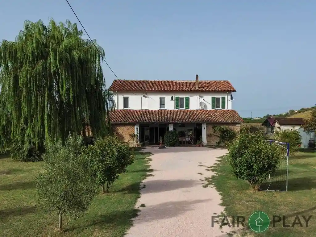 Casa indipendente in vendita a Longiano