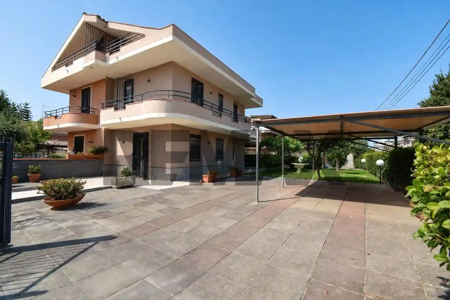 Villa - foto 2