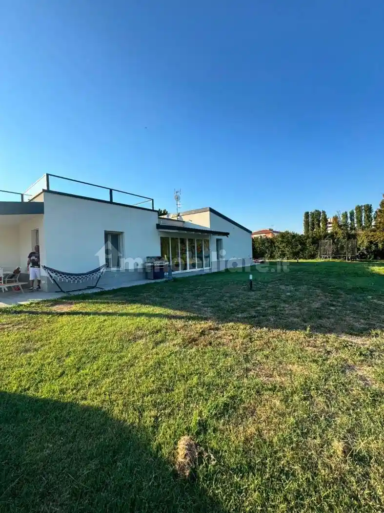 Villa in vendita a Bologna