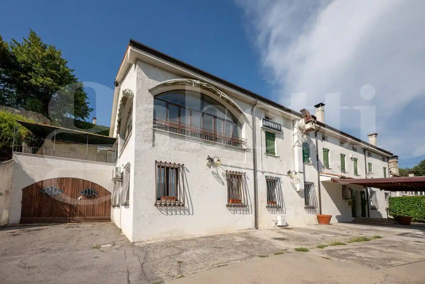 Palazzo - Edificio in vendita a Baone