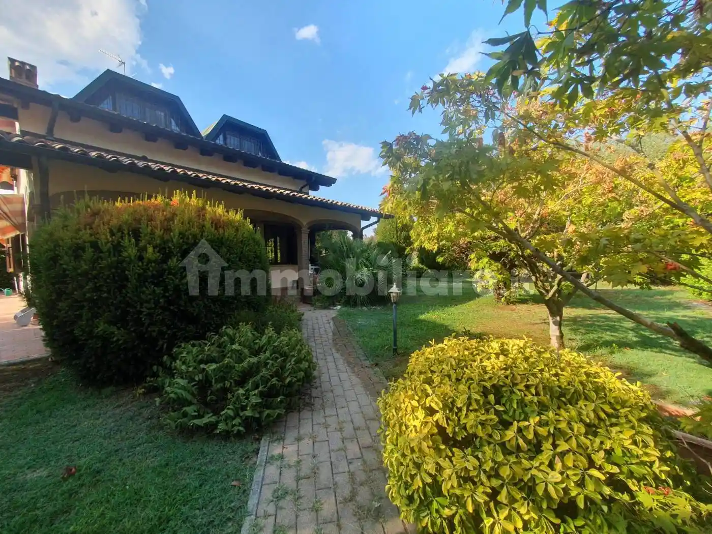 Villa in vendita a Castelnuovo Rangone