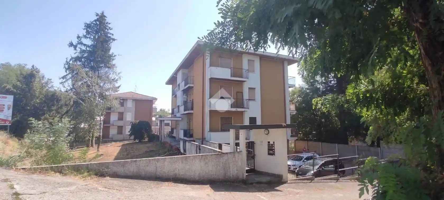 Appartamento in vendita a Lonate Pozzolo