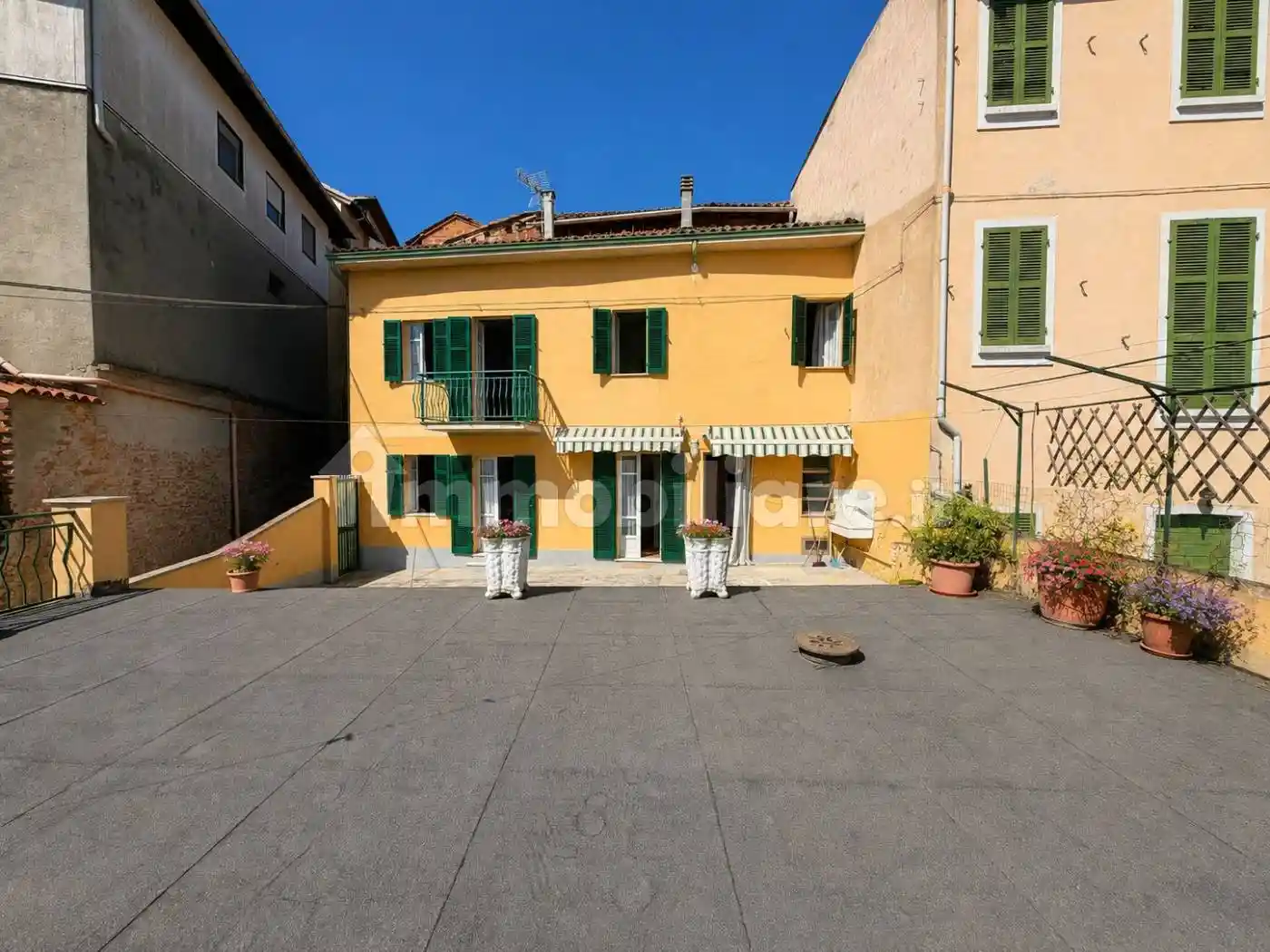 Casa indipendente in vendita a Alessandria