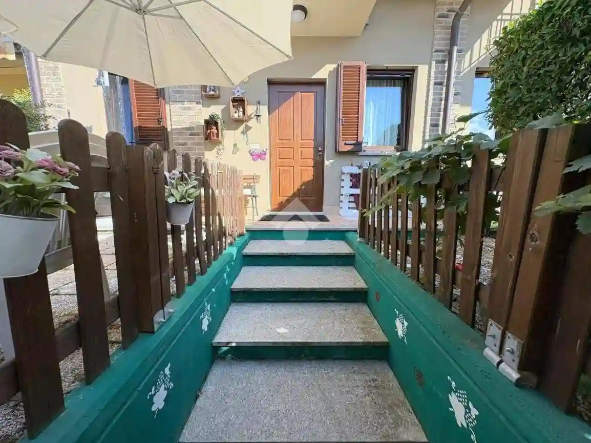 Villetta a schiera - foto 2