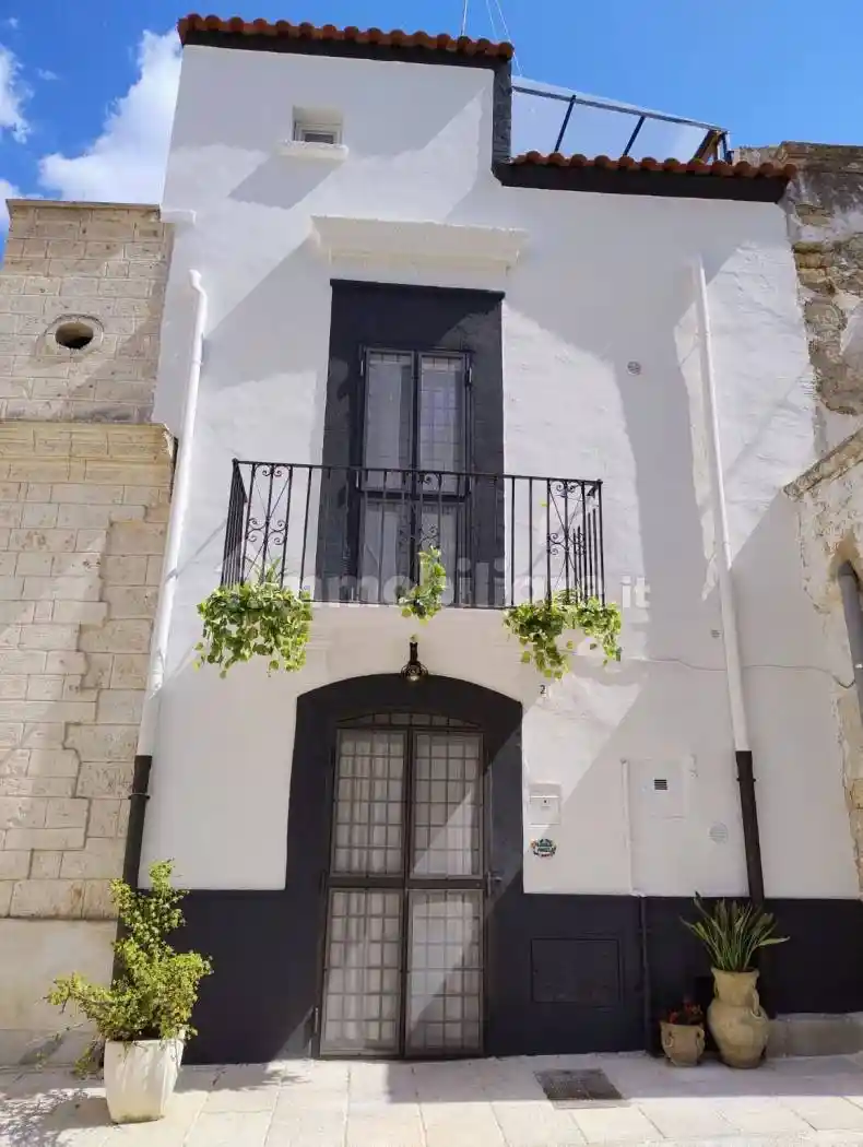 Casa indipendente in vendita a Bari