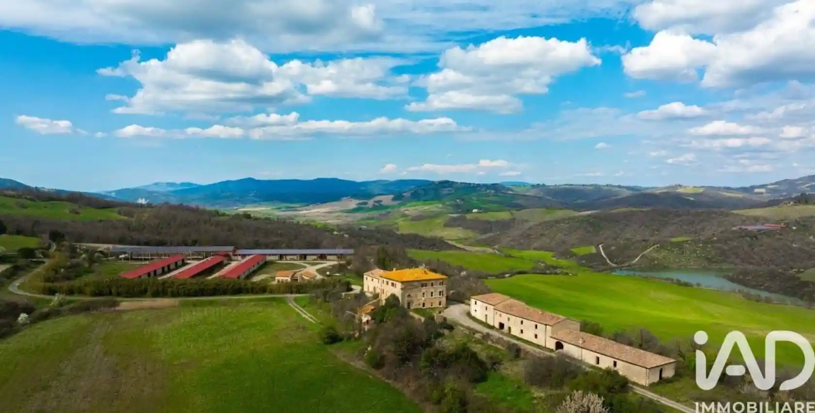Villa in vendita a Radicondoli