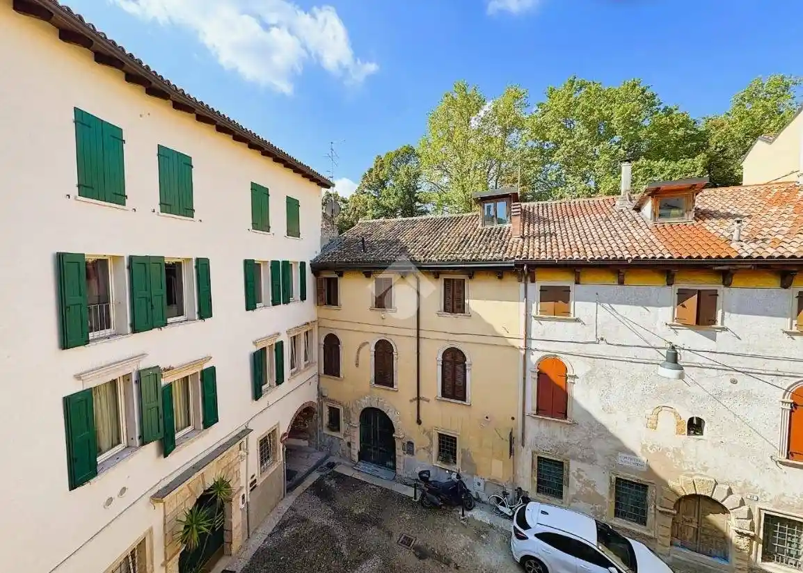 Appartamento in affitto a Verona