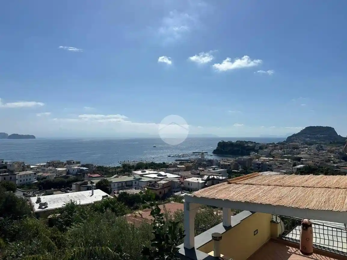 Appartamento in vendita a Bacoli