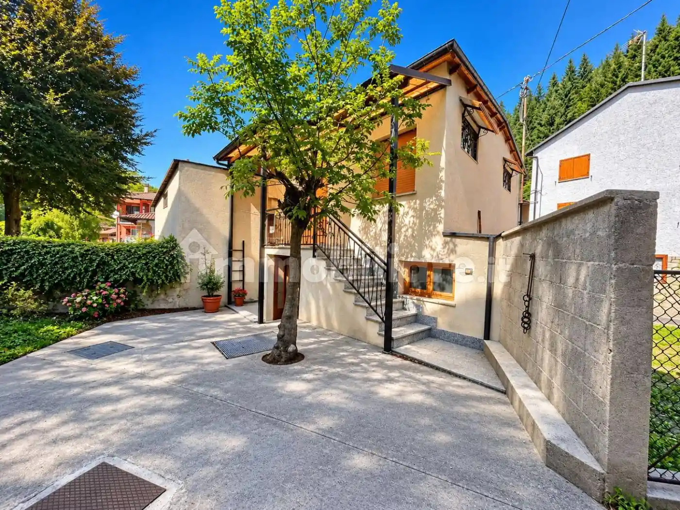 Casa indipendente in vendita a Chiusa di Pesio