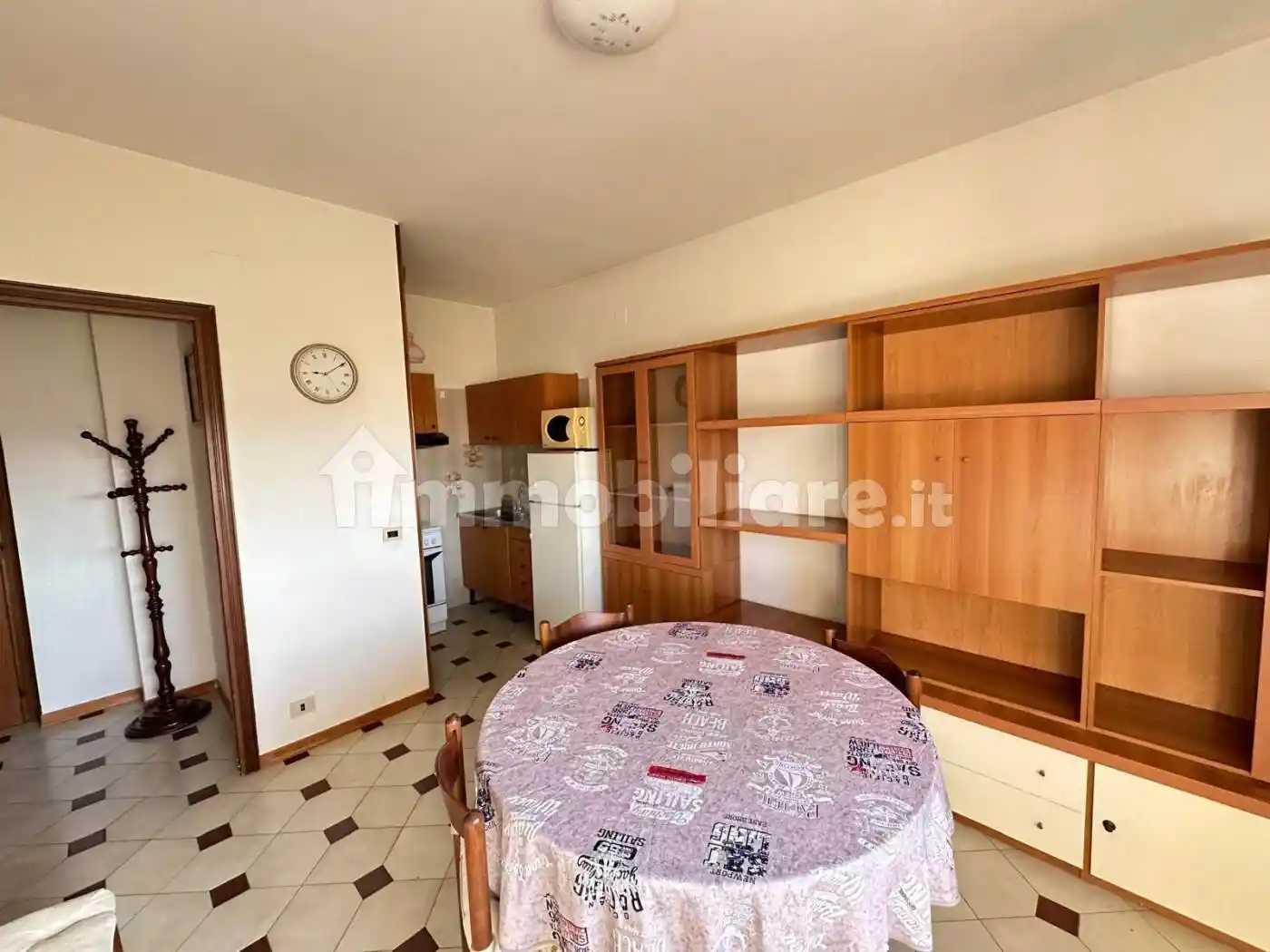 Appartamento in affitto a Luni