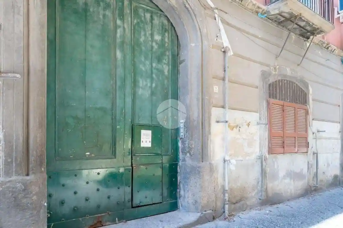 Appartamento in vendita a Napoli