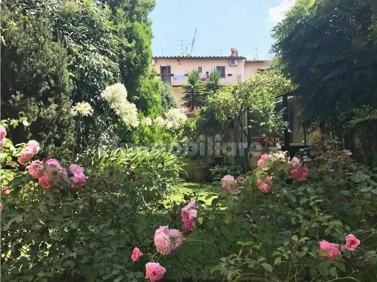 Appartamento in vendita a Firenze