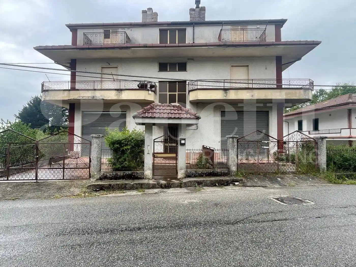 Appartamento in vendita a Carlopoli