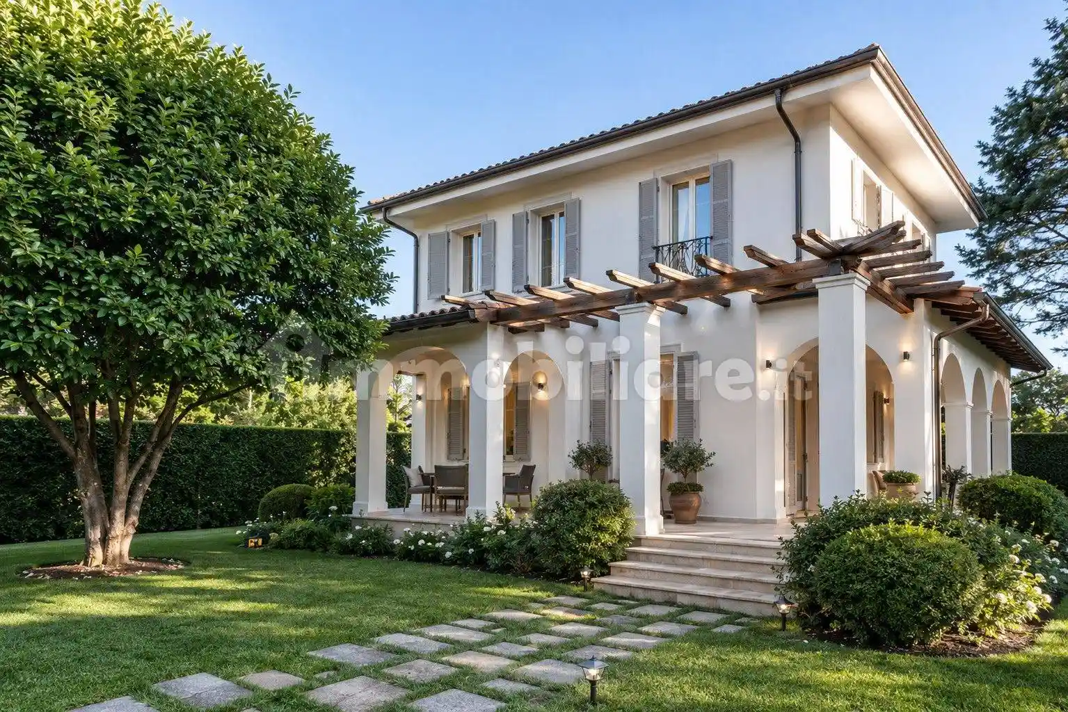 Villa in vendita a Forte dei Marmi