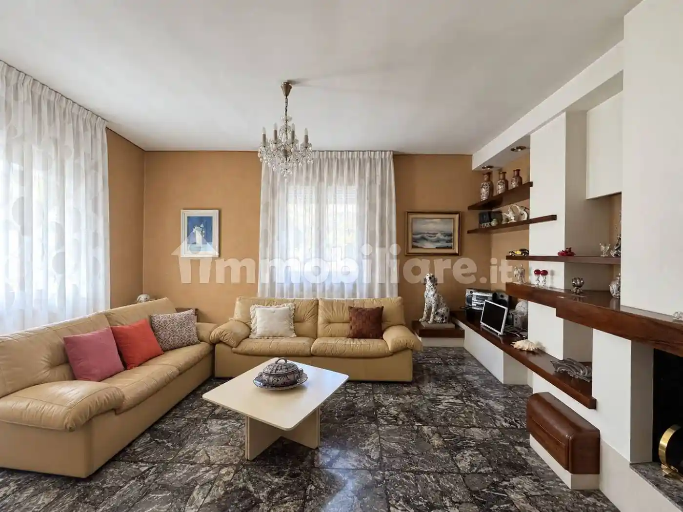 Villa in vendita a Caorso