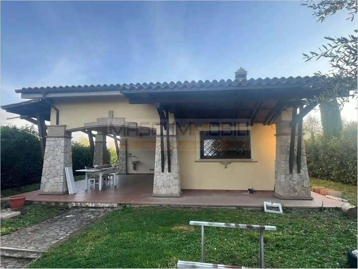 Villa - foto 2
