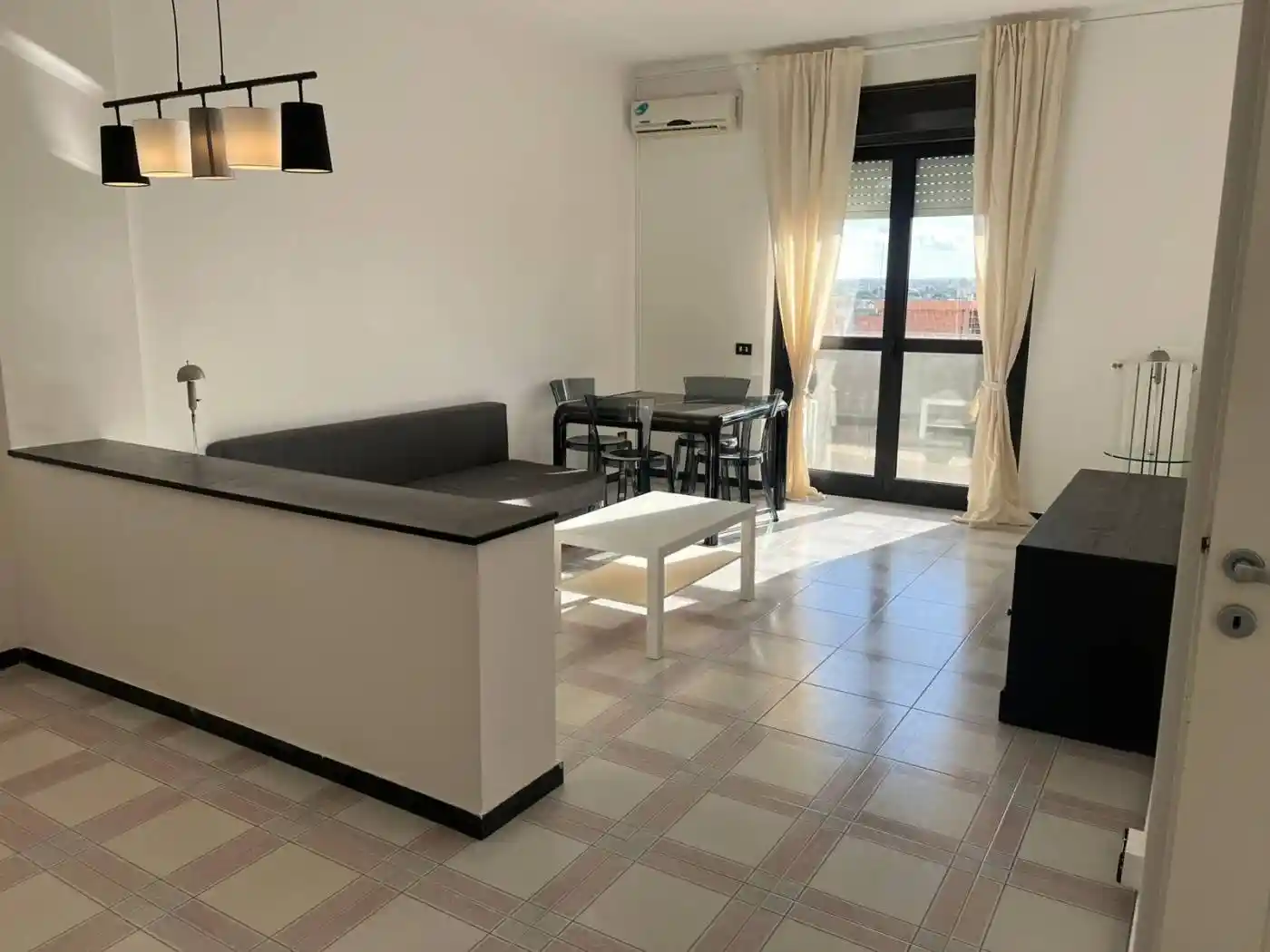 Appartamento in affitto a Bari