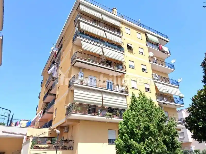 Appartamento in vendita a Aprilia