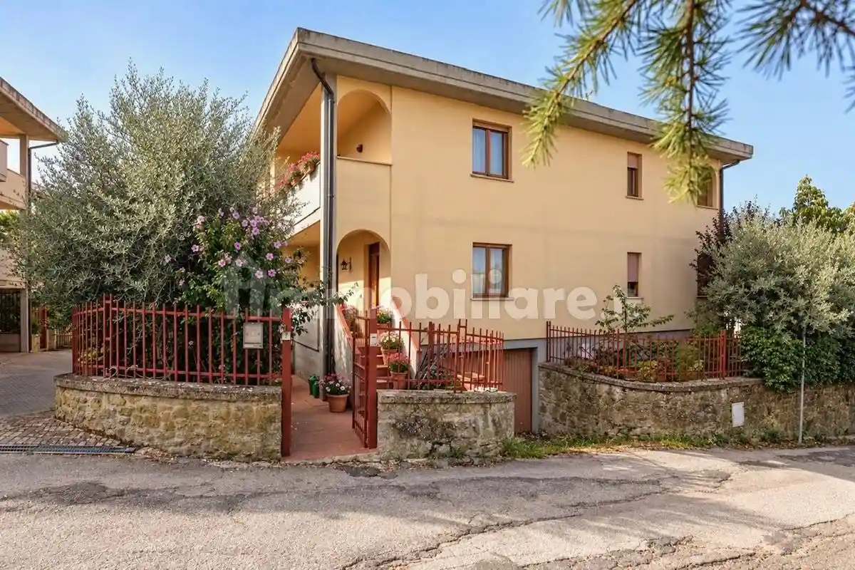 Villetta a schiera in vendita a Cortona