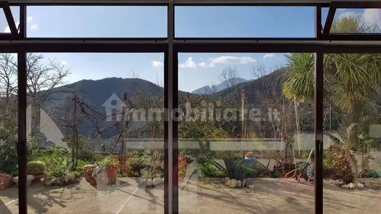 Appartamento in vendita a Salerno
