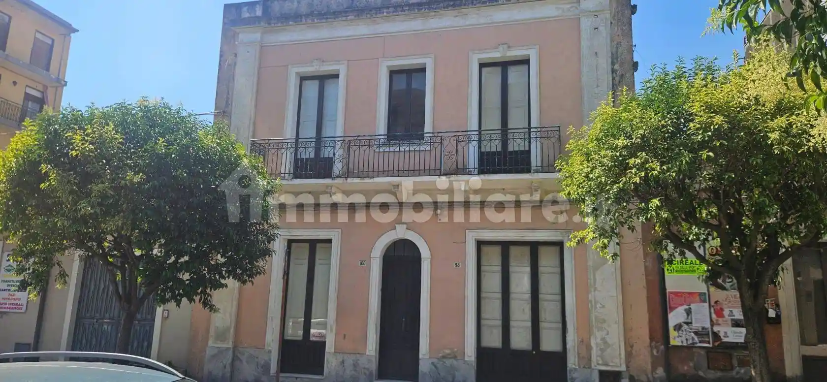 Villa in vendita a Aci Sant'Antonio
