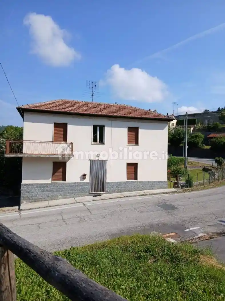Villa in vendita a San Benedetto Belbo