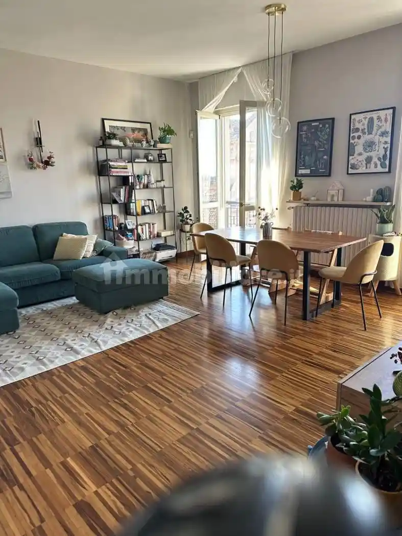 Appartamento in affitto a Pavia