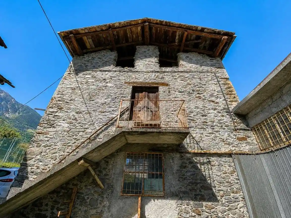 Rustico - Casale in vendita a Fusine