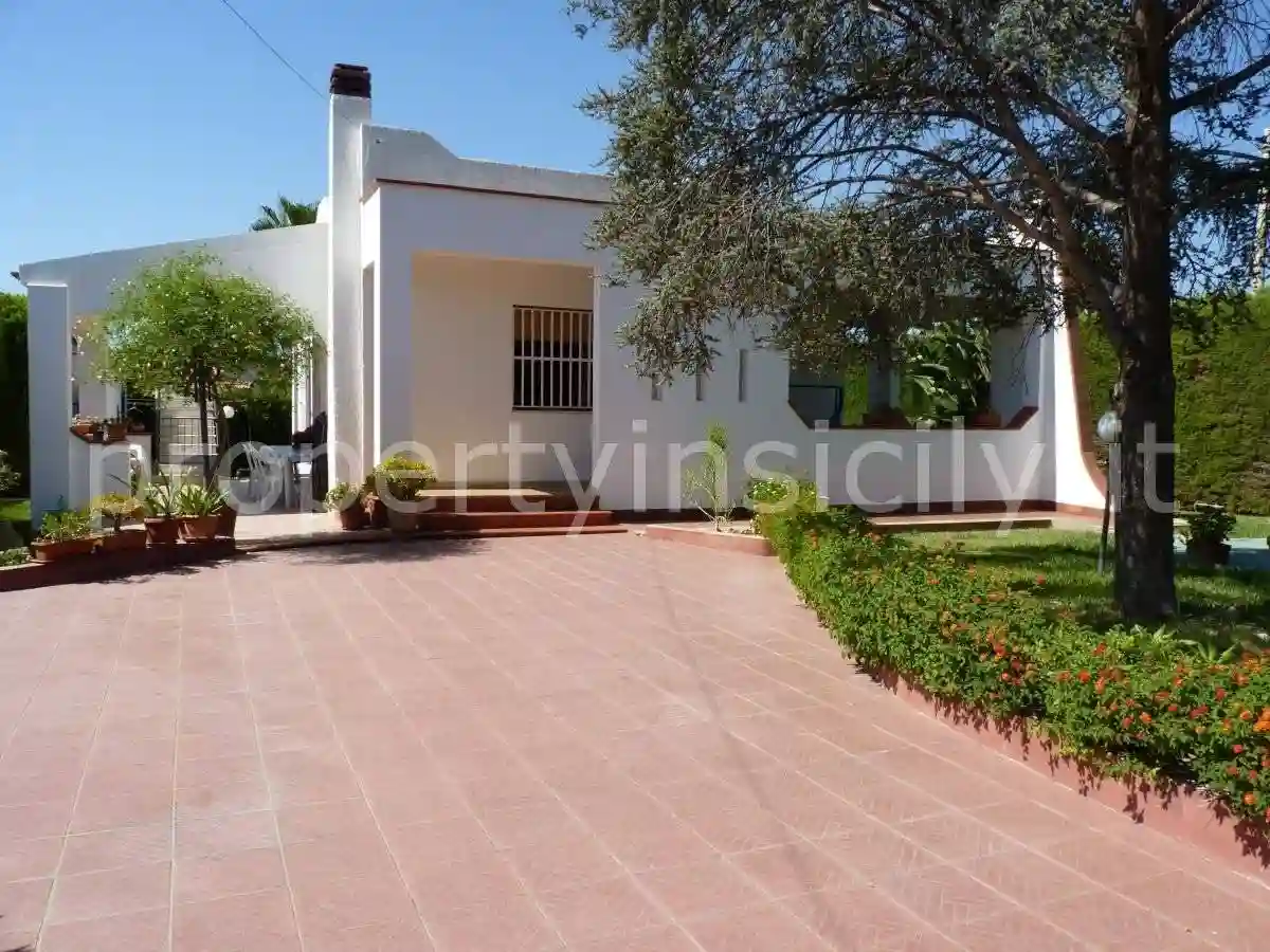 Villa - foto 2