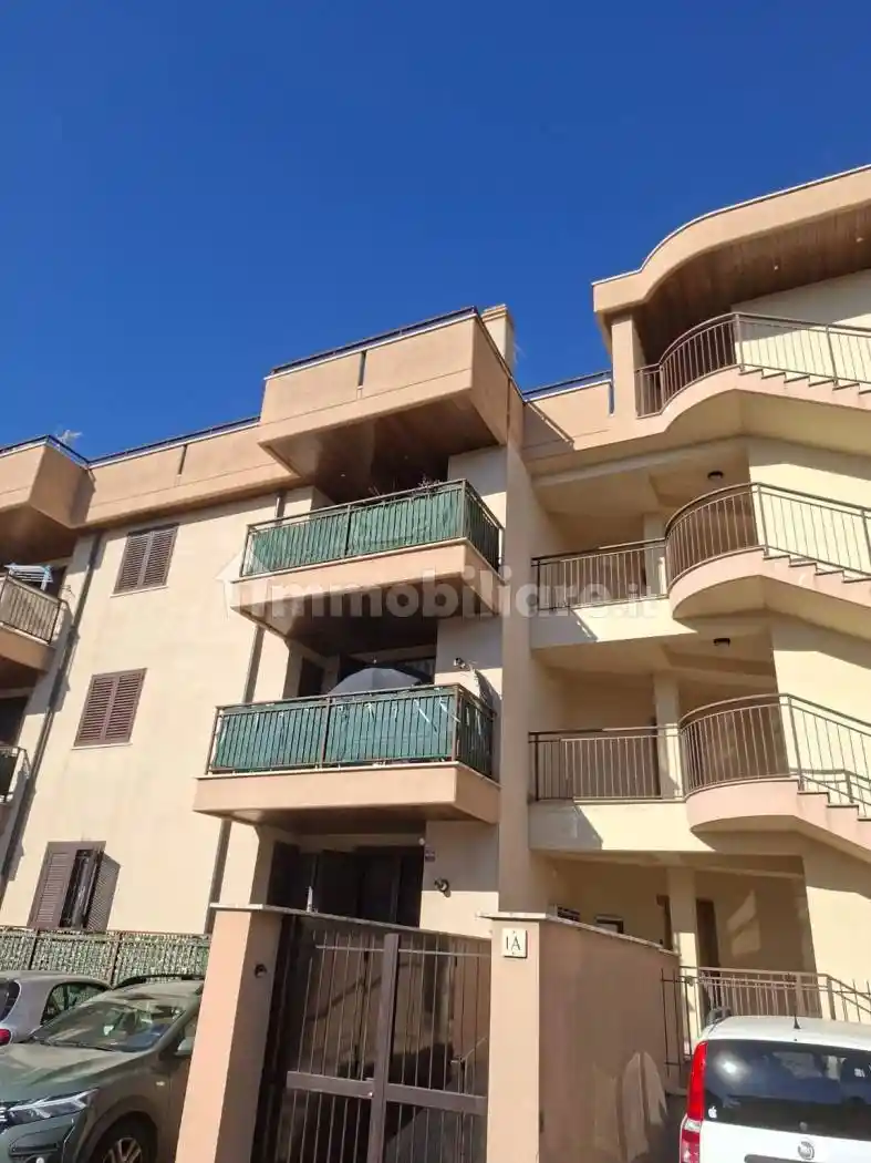 Appartamento in affitto a Marino
