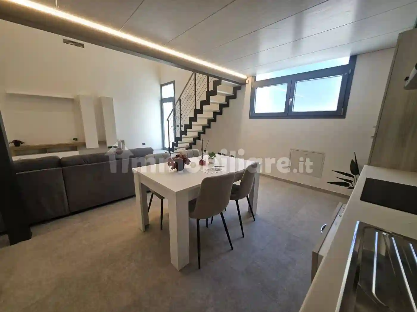 Loft - foto 4